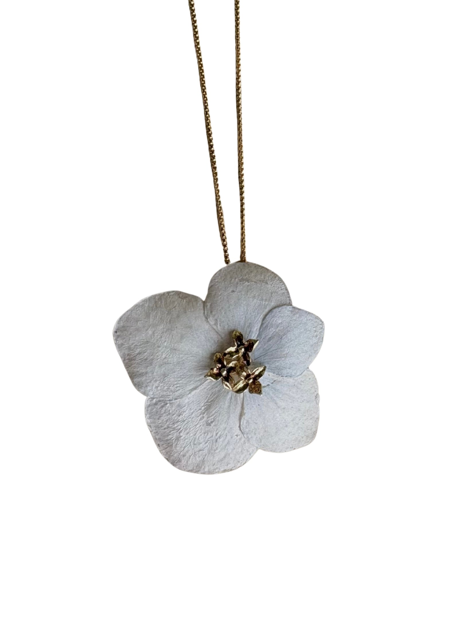 Hydrangea Necklace-White