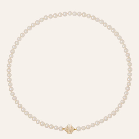 Freshwater White Round Pearl Mini Necklace