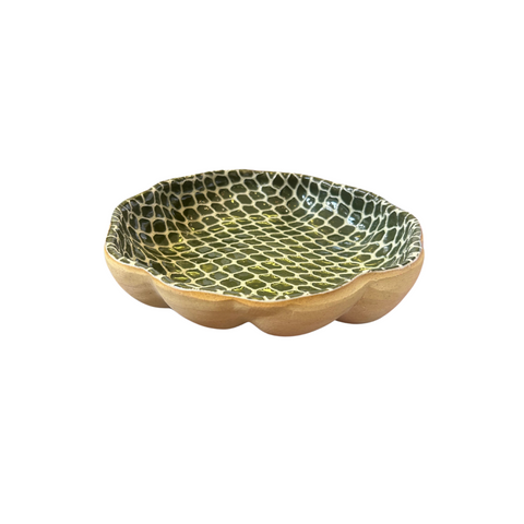Med Scallop Bowl Taj Pine