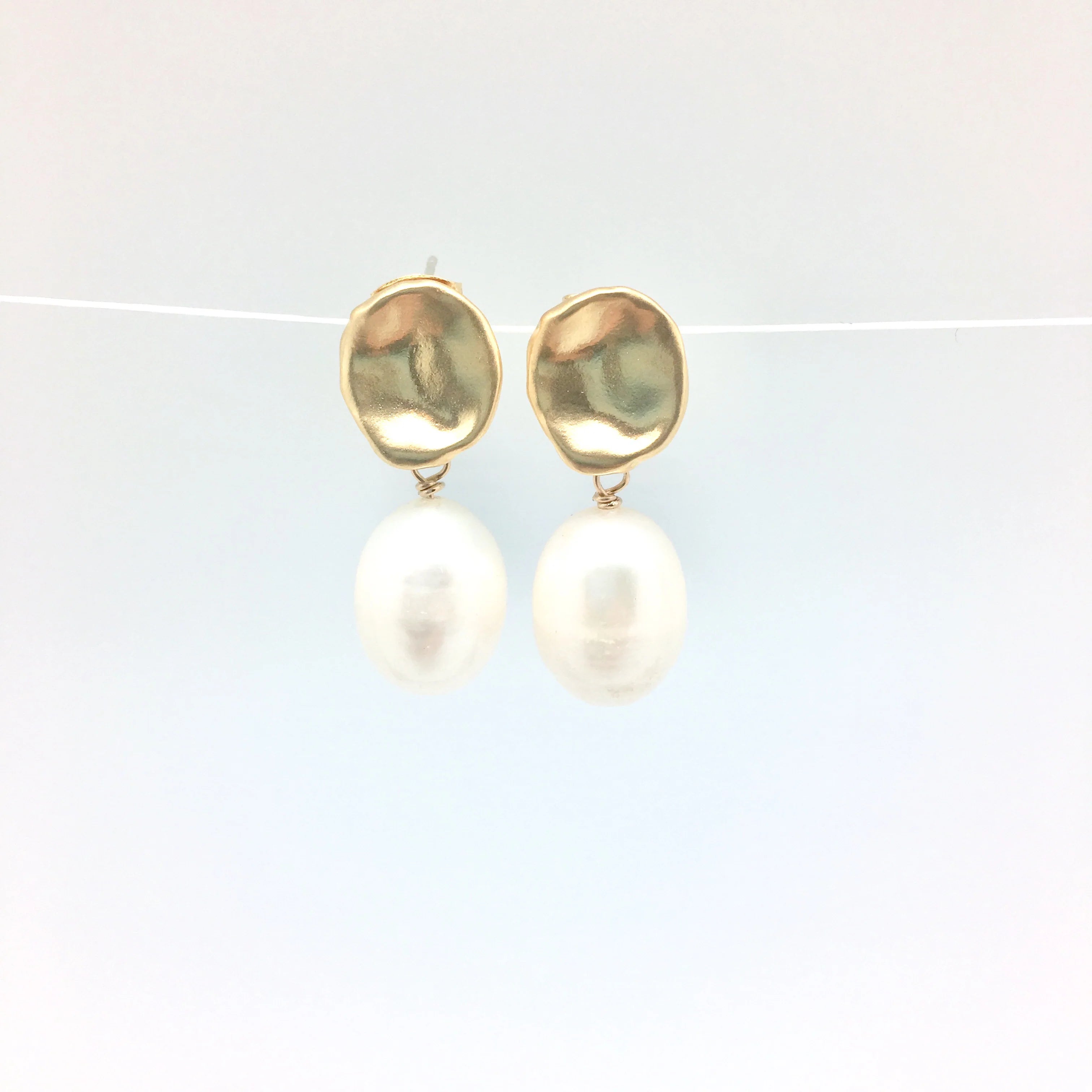 Molly Earing- Gold/White