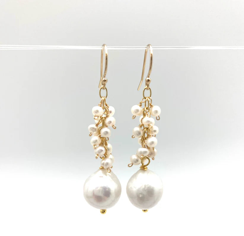 Petra Earring, Pearl