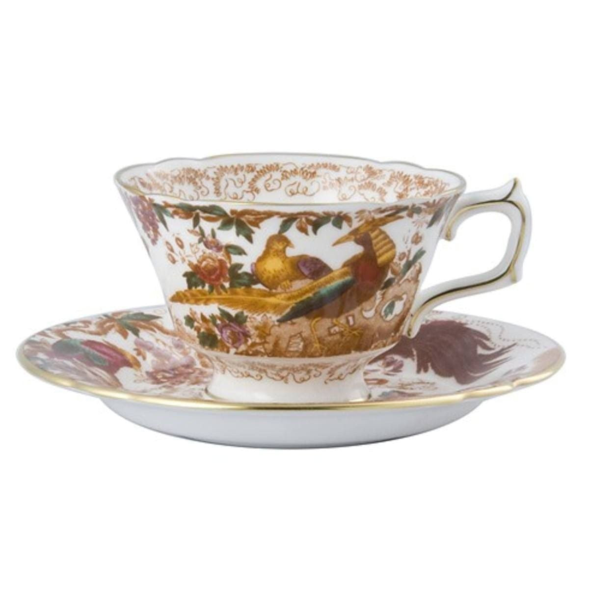 Olde Avesbury Tea Cup & Saucer