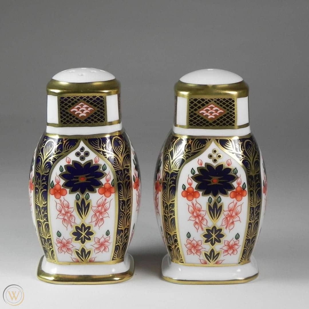 Old Imari Pepper Shaker